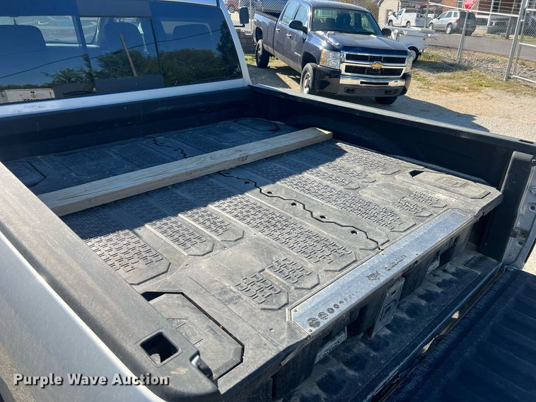 image for item LI9668 2014 Dodge Ram 1500  Crew Cab pickup truck