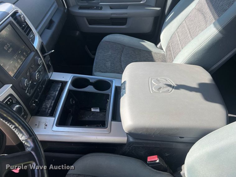 image for item LI9668 2014 Dodge Ram 1500  Crew Cab pickup truck