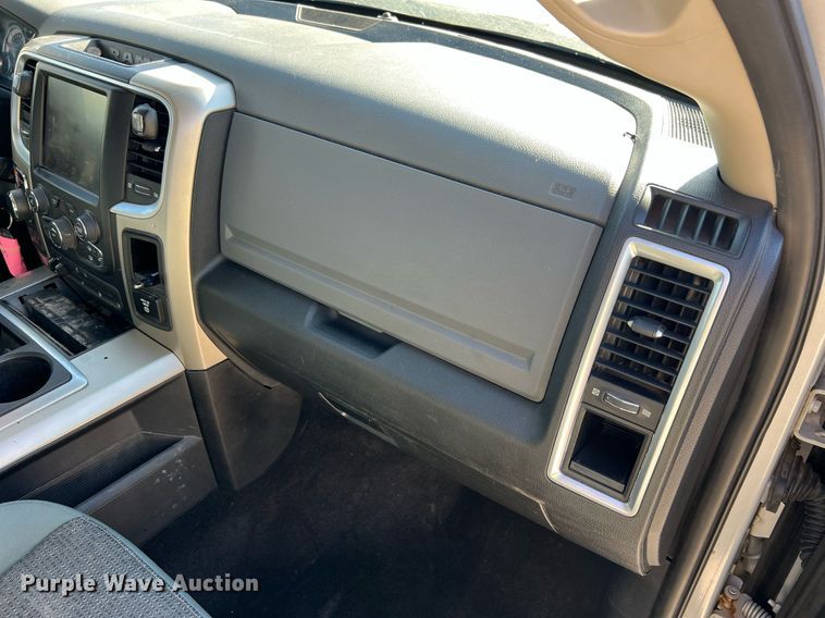 image for item LI9668 2014 Dodge Ram 1500  Crew Cab pickup truck