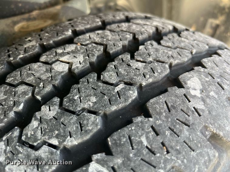 image for item LI9668 2014 Dodge Ram 1500  Crew Cab pickup truck