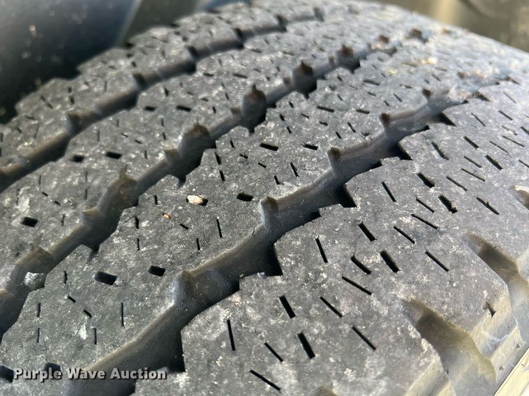 image for item LI9668 2014 Dodge Ram 1500  Crew Cab pickup truck