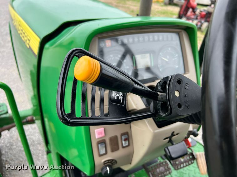 image for item LI9711 John Deere 6615  MFWD tractor