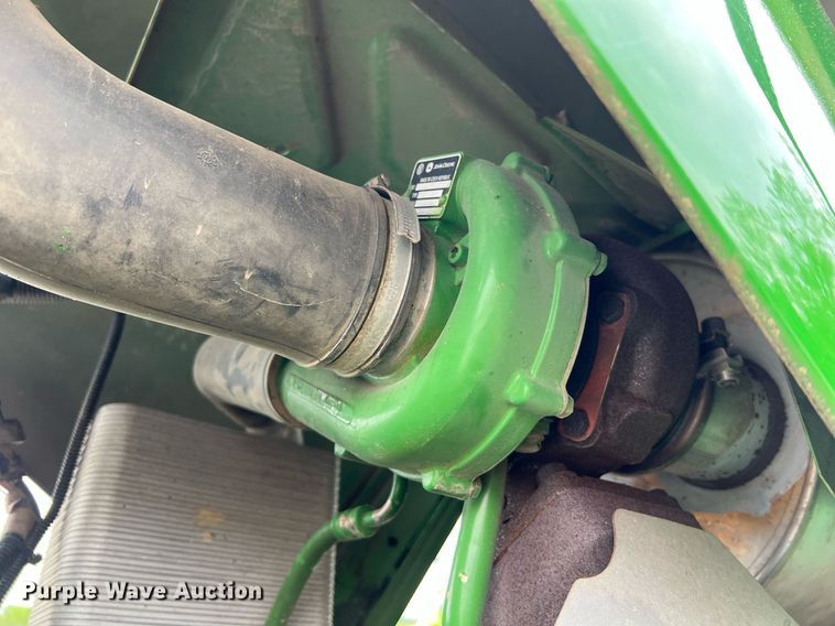 image for item LI9711 John Deere 6615  MFWD tractor