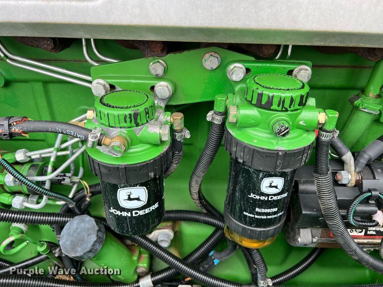 image for item LI9711 John Deere 6615  MFWD tractor