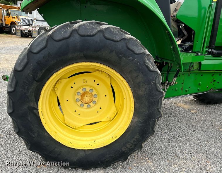 image for item LI9711 John Deere 6615  MFWD tractor