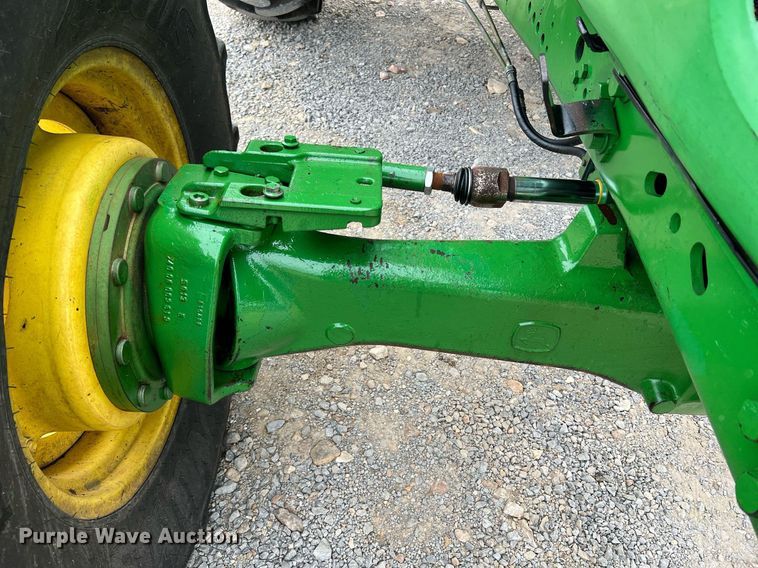 image for item LI9712 John Deere 7130  MFWD tractor