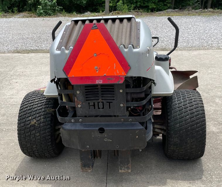 image for item LJ9047 Exmark LZ27LKA724  ZTR lawn mower