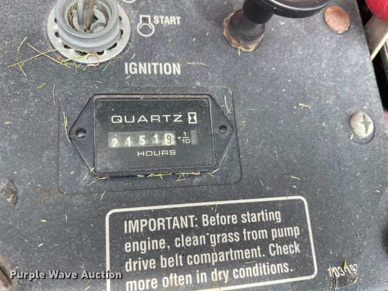 image for item LJ9047 Exmark LZ27LKA724  ZTR lawn mower