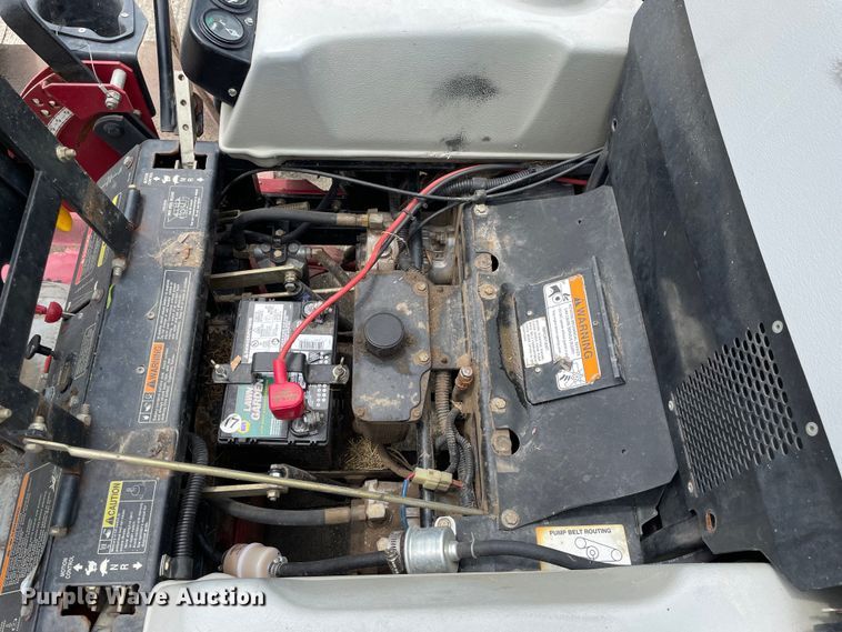 image for item LJ9047 Exmark LZ27LKA724  ZTR lawn mower