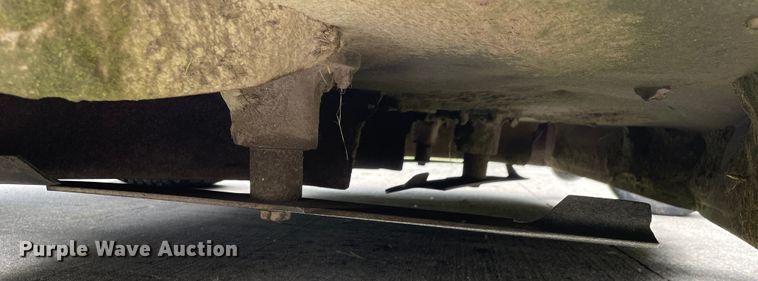 image for item LJ9047 Exmark LZ27LKA724  ZTR lawn mower