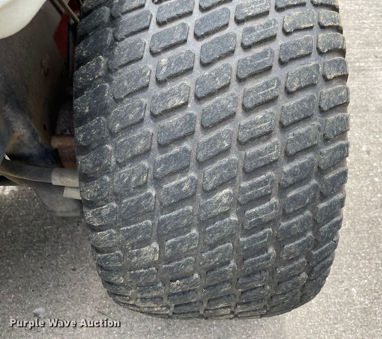 image for item LJ9047 Exmark LZ27LKA724  ZTR lawn mower