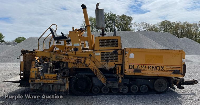 image for item LJ9640 2014 Blaw Knox PF-4410  paver
