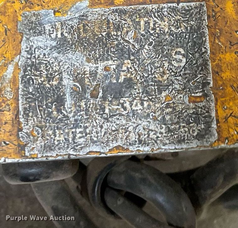 image for item LJ9640 2014 Blaw Knox PF-4410  paver