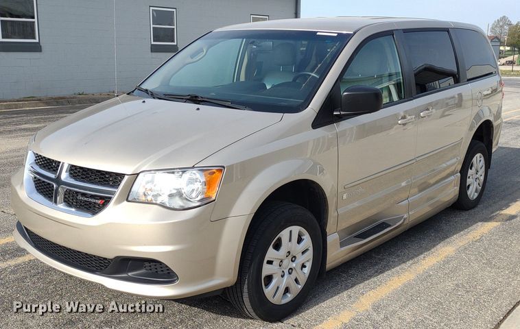 image for item LL9063 2015 Dodge Grand Caravan  handicap accessible van