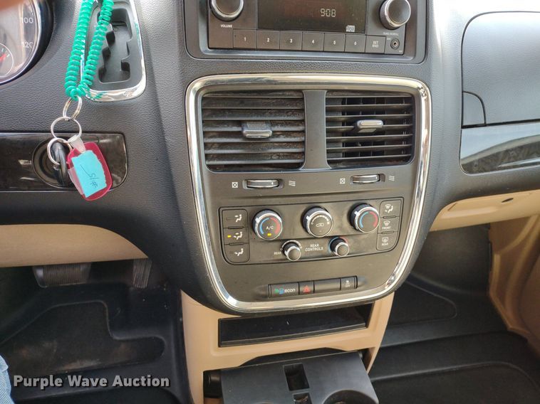 image for item LL9063 2015 Dodge Grand Caravan  handicap accessible van