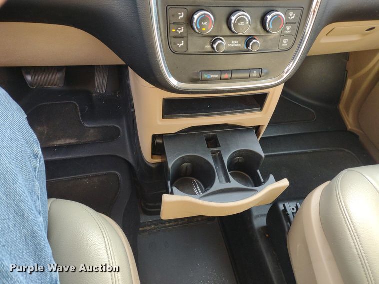 image for item LL9063 2015 Dodge Grand Caravan  handicap accessible van