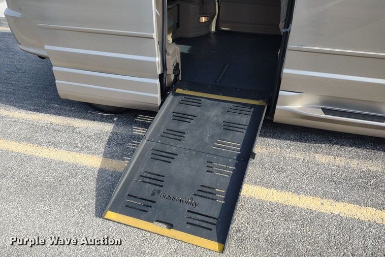 image for item LL9063 2015 Dodge Grand Caravan  handicap accessible van