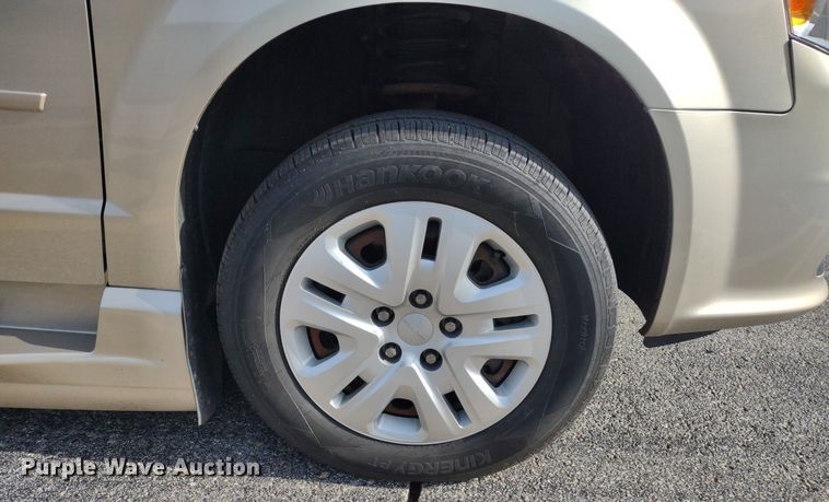 image for item LL9063 2015 Dodge Grand Caravan  handicap accessible van