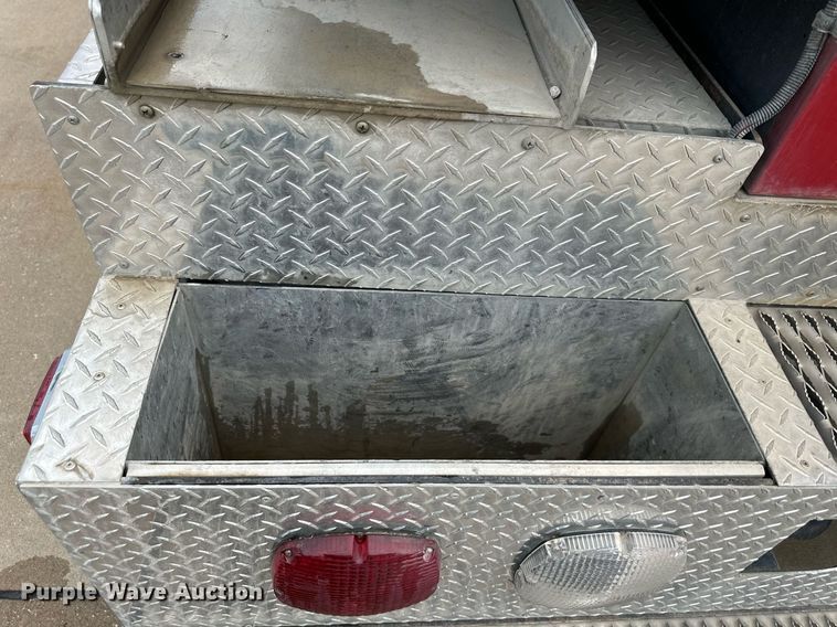 image for item LN9203 1994 Freightliner FLD120  pumper fire truck