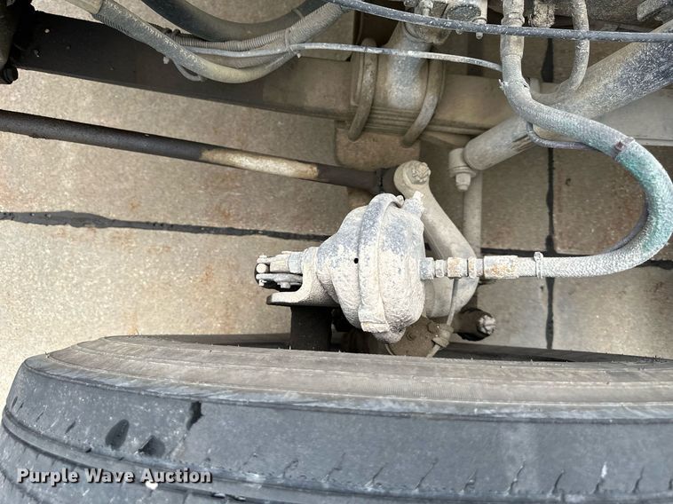 image for item LN9203 1994 Freightliner FLD120  pumper fire truck