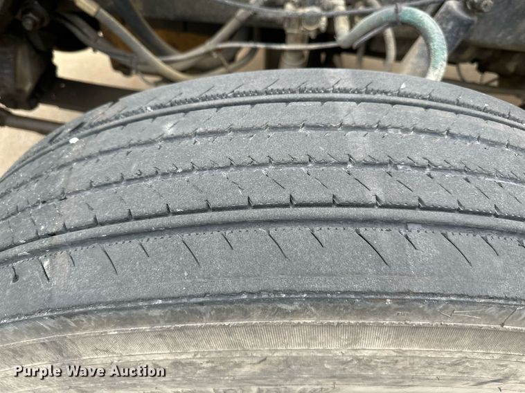 image for item LN9203 1994 Freightliner FLD120  pumper fire truck