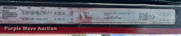 image for item LN9203 1994 Freightliner FLD120  pumper fire truck