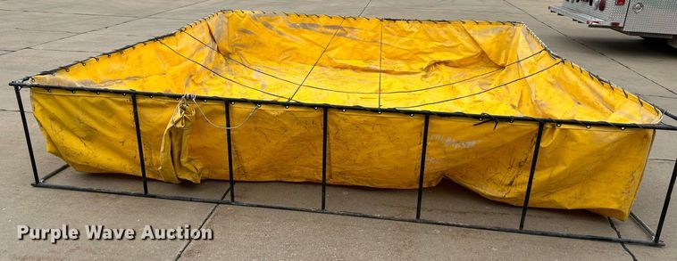 image for item LN9203 1994 Freightliner FLD120  pumper fire truck