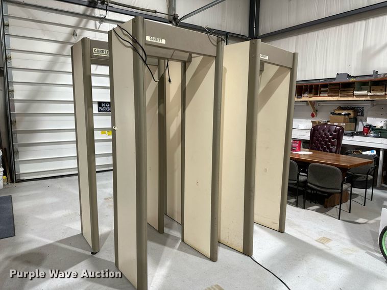 image for item LP9912 (4) Garrett Magnascanner 5000 metal detectors