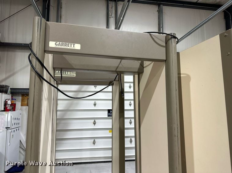 image for item LP9912 (4) Garrett Magnascanner 5000 metal detectors