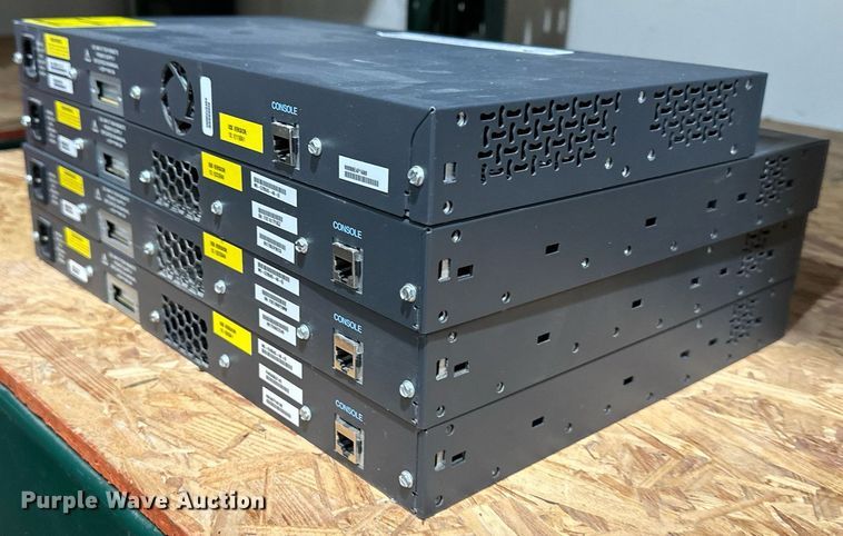image for item LP9914 Cisco  network switch