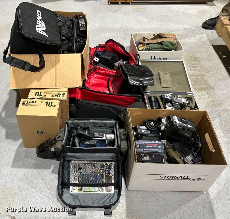 image for item LP9915 Approximately 20 cameras