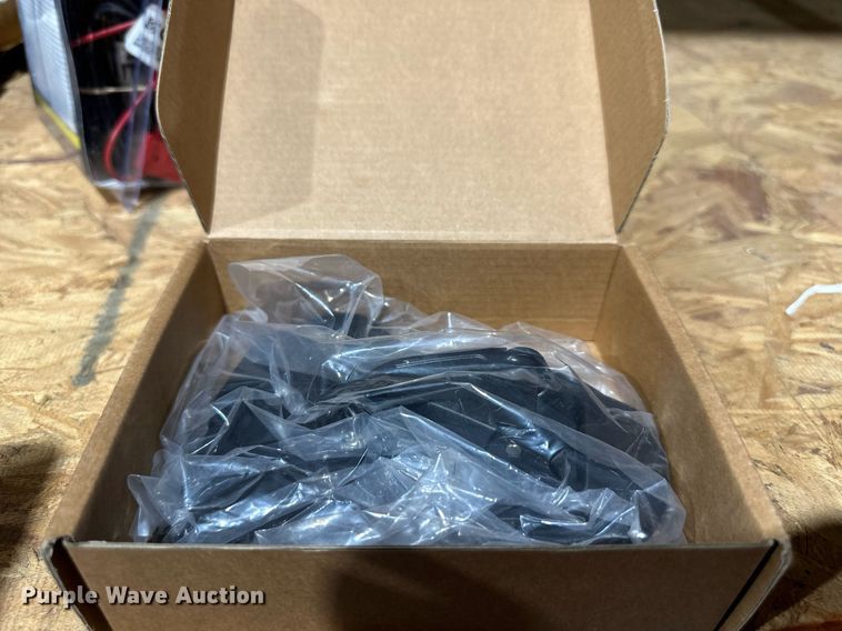 image for item LP9916 Curt 13571  hitch