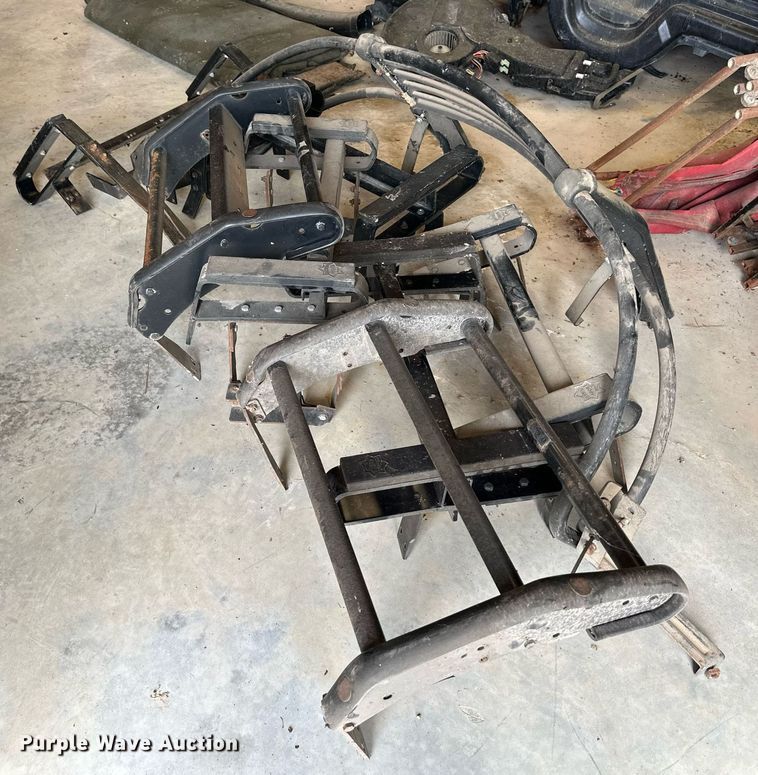 image for item LP9921 (7) push bars