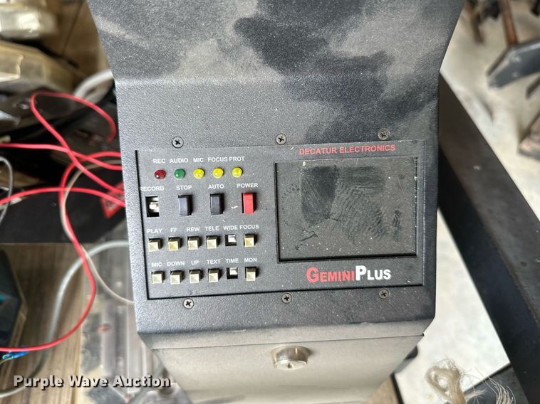 image for item LP9922 Emergency vehicle equipment