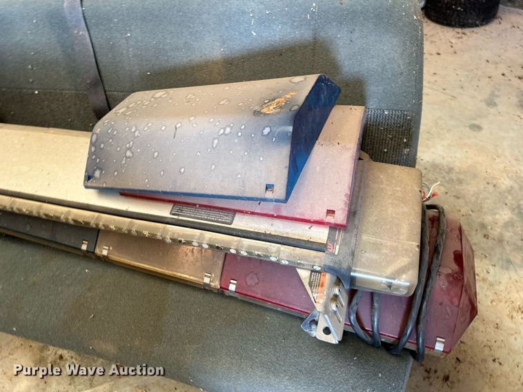 image for item LP9922 Emergency vehicle equipment