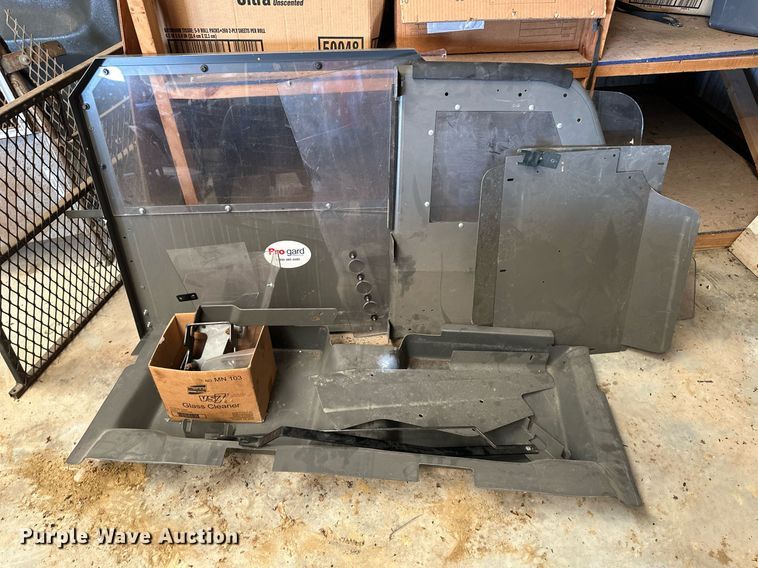 image for item LP9923 (3) partitions