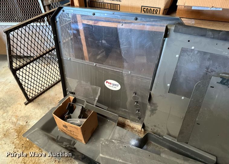 image for item LP9923 (3) partitions