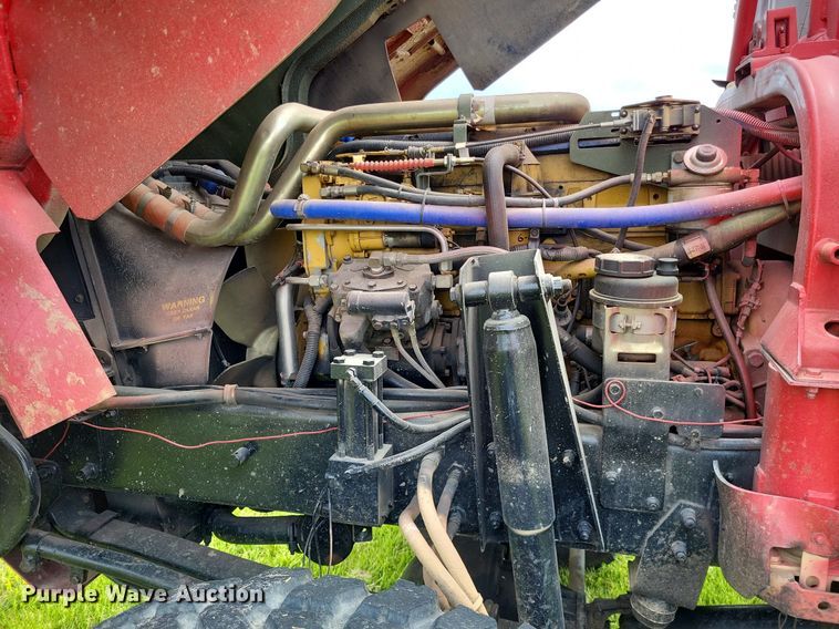 image for item LR9223 1997 Stewart & Stevenson  flatbed truck