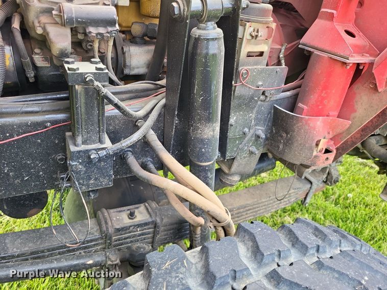 image for item LR9223 1997 Stewart & Stevenson  flatbed truck