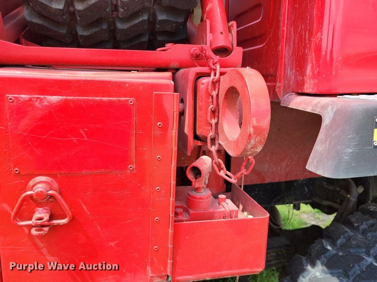 image for item LR9223 1997 Stewart & Stevenson  flatbed truck