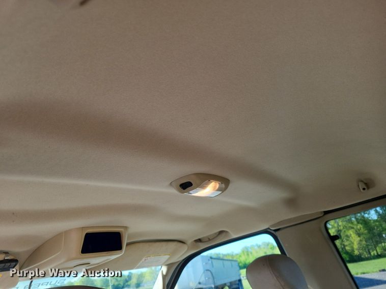 image for item LR9224 2005 Ford F250 Super Duty Lariat  SuperCab pickup truck