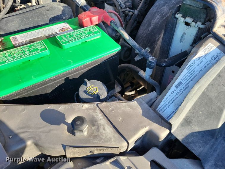 image for item LR9224 2005 Ford F250 Super Duty Lariat  SuperCab pickup truck