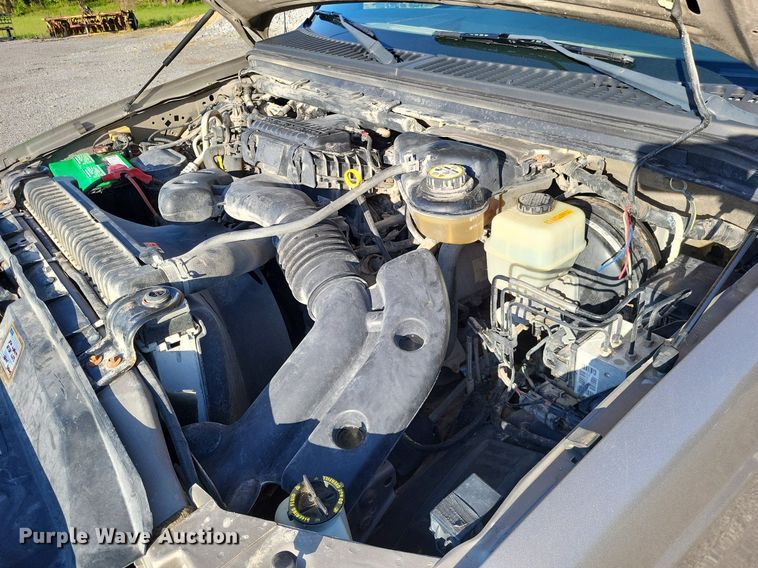 image for item LR9224 2005 Ford F250 Super Duty Lariat  SuperCab pickup truck