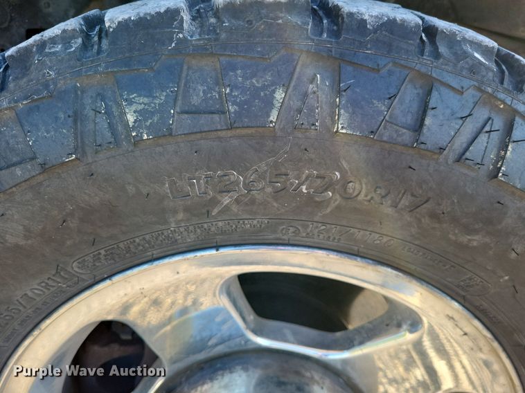 image for item LR9224 2005 Ford F250 Super Duty Lariat  SuperCab pickup truck