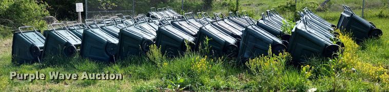 image for item LR9236 Approximately 50 Amerikart trash carts