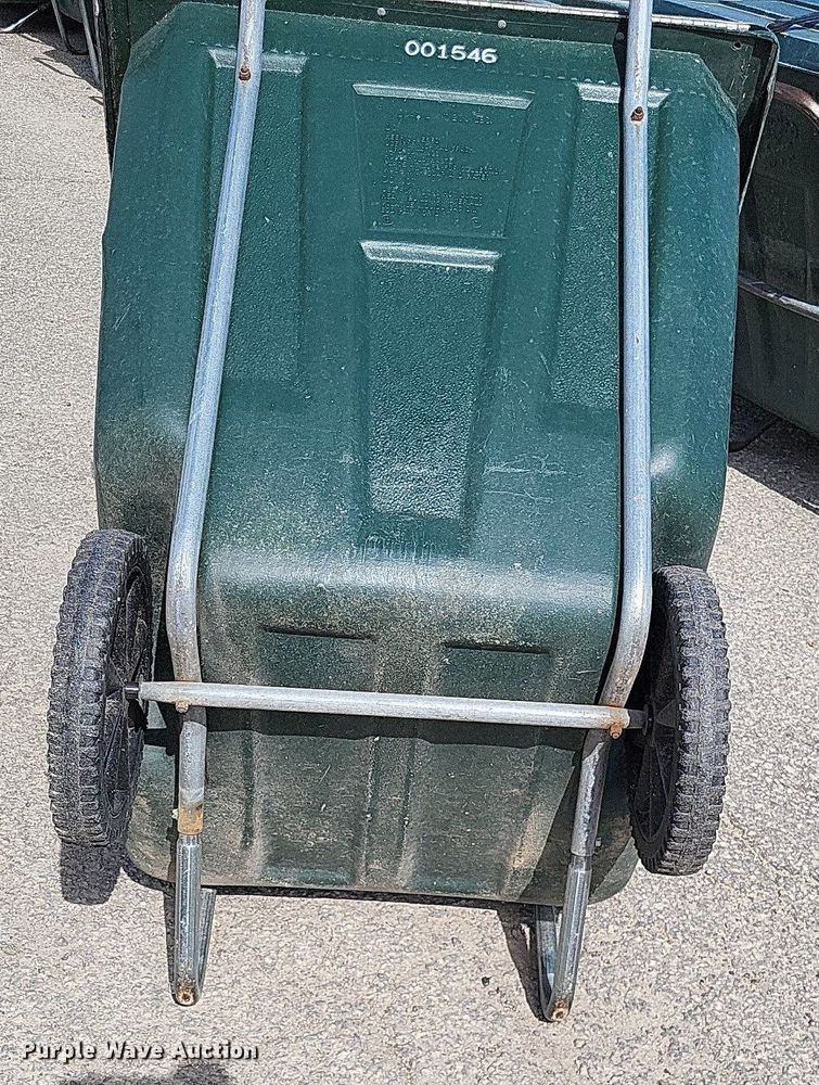 image for item LR9237 Approximately 50 Amerikart trash carts