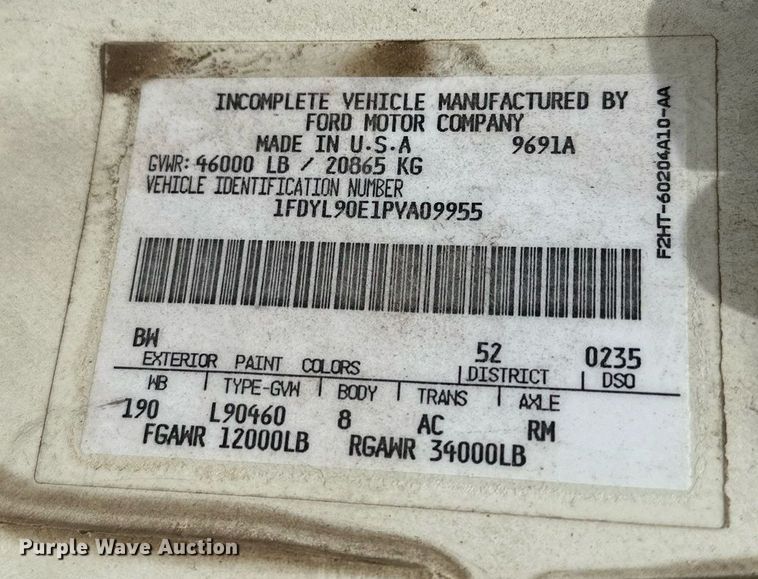 image for item LR9653 1993 Ford FT900  dump truck