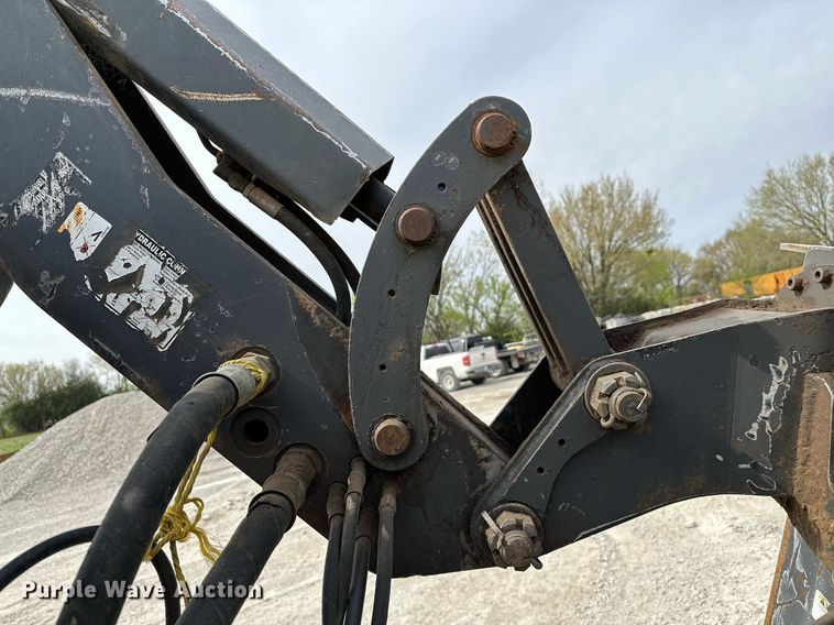 image for item LR9656 Kubota M108S  MFWD tractor