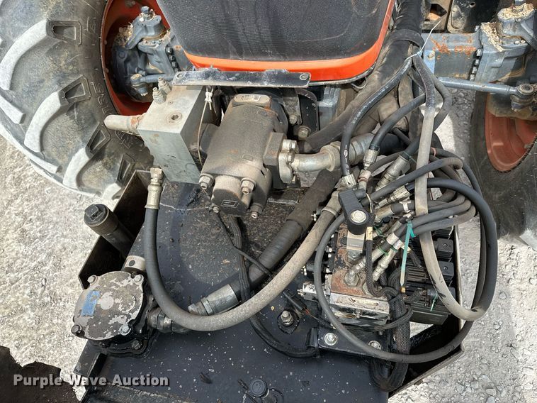 image for item LR9656 Kubota M108S  MFWD tractor