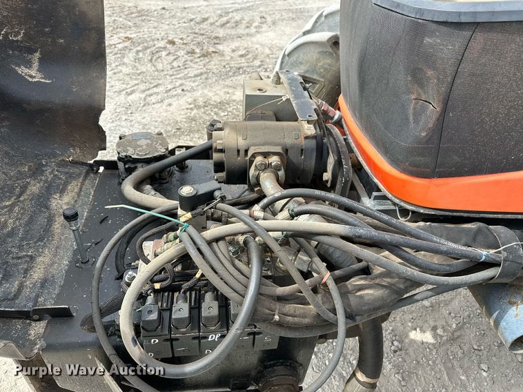 image for item LR9656 Kubota M108S  MFWD tractor